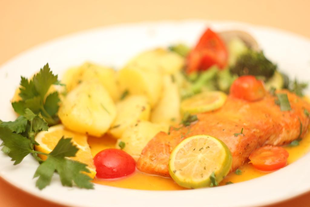 Hotel & Restaurant Am Kirschberg Alten Buseck Екстериор снимка