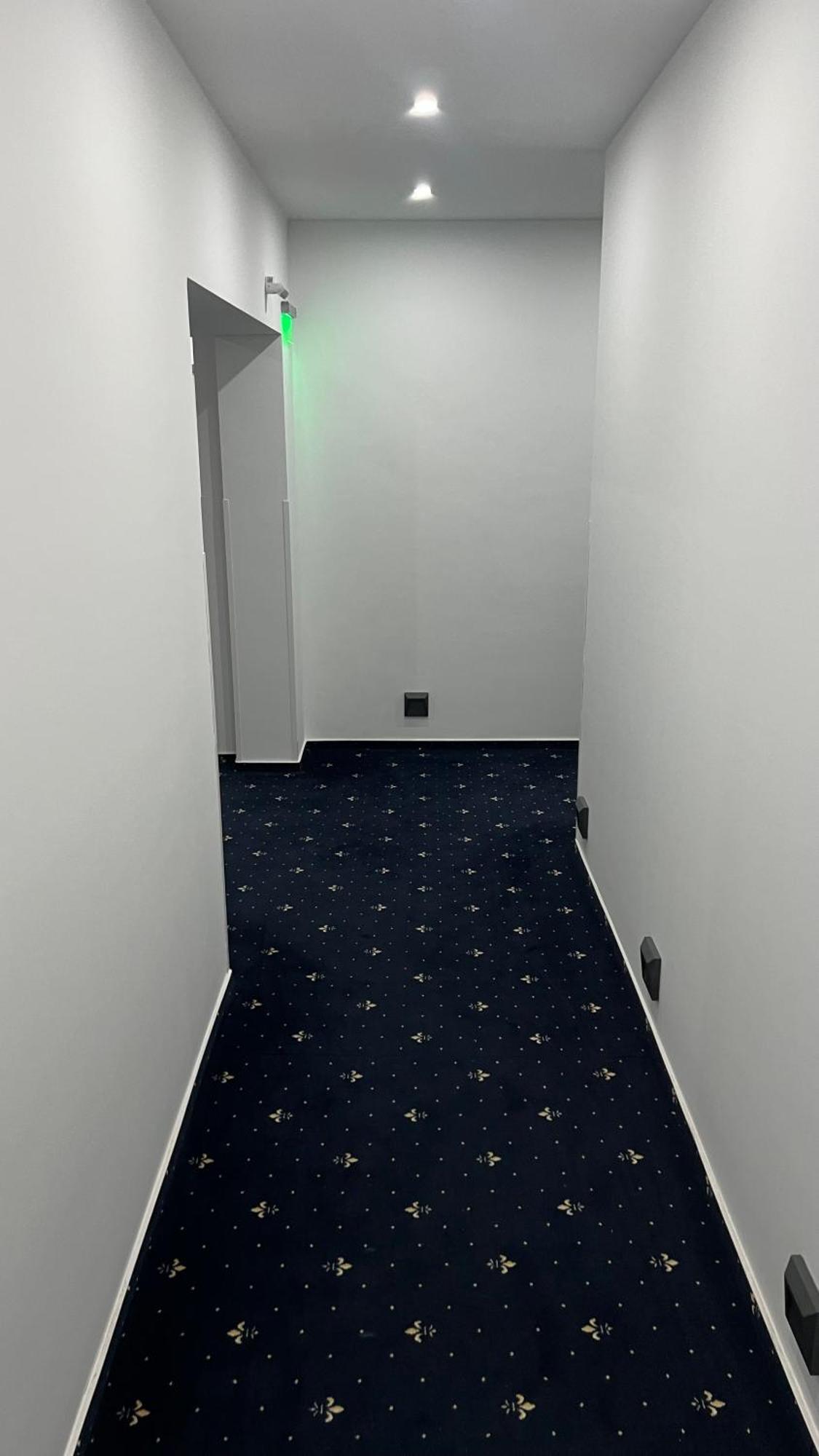 Hotel & Restaurant Am Kirschberg Alten Buseck Екстериор снимка