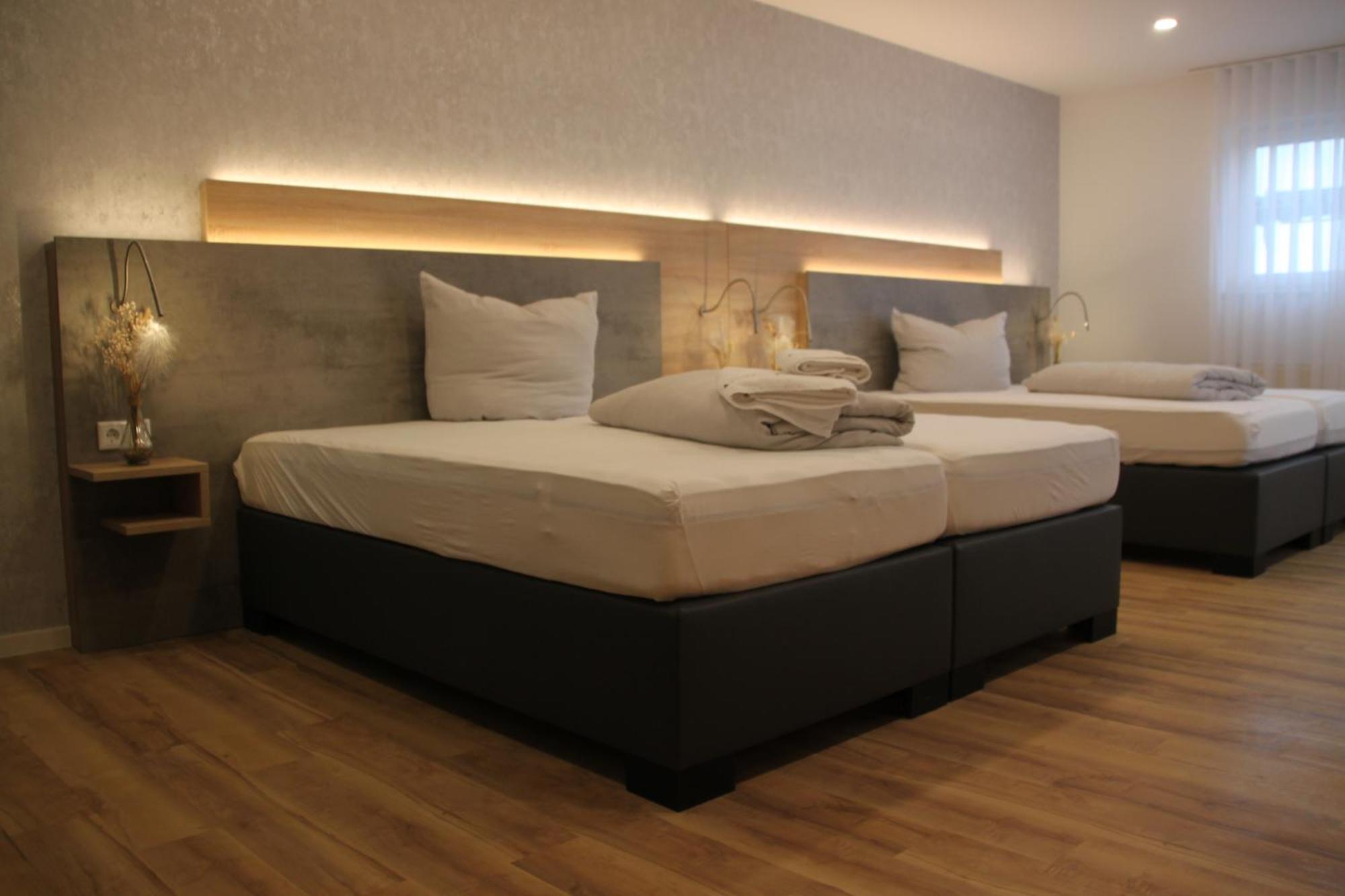 Hotel & Restaurant Am Kirschberg Alten Buseck Екстериор снимка