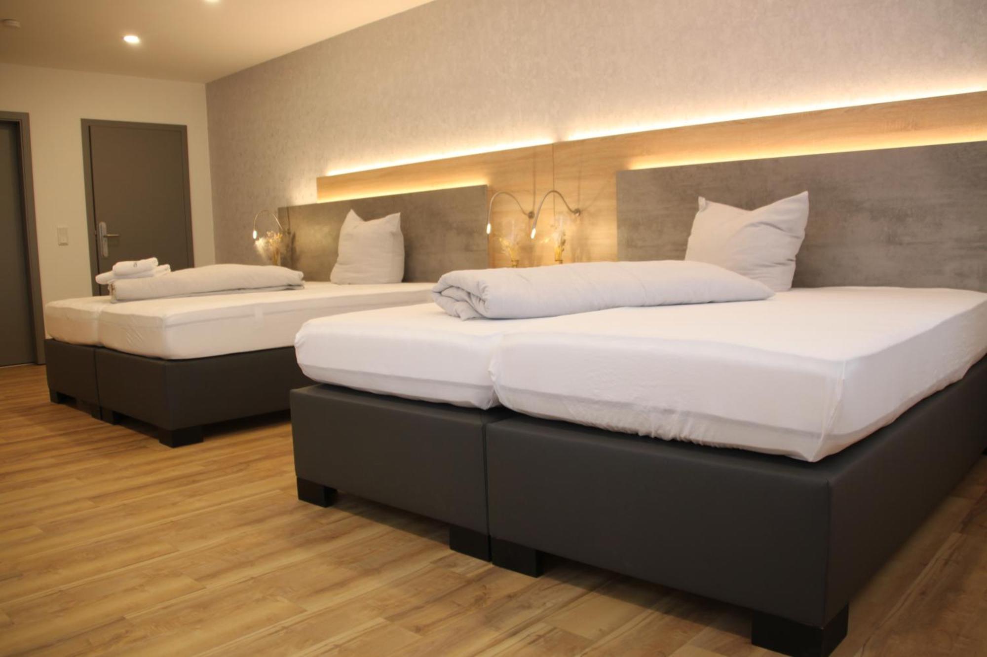 Hotel & Restaurant Am Kirschberg Alten Buseck Екстериор снимка